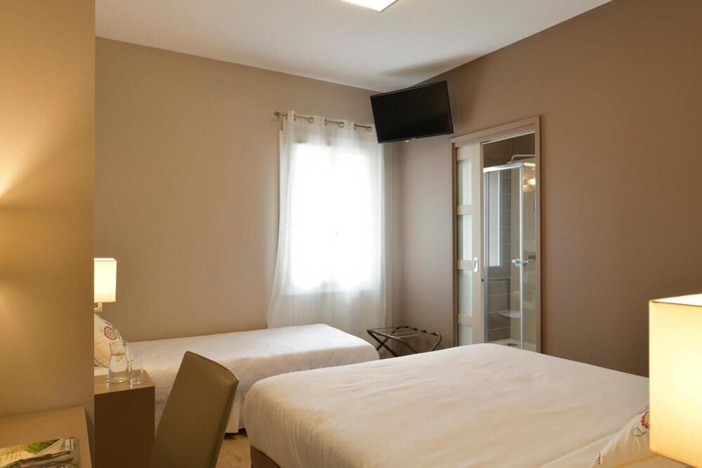 Logis Hôtel Restaurant Le Pardaillan