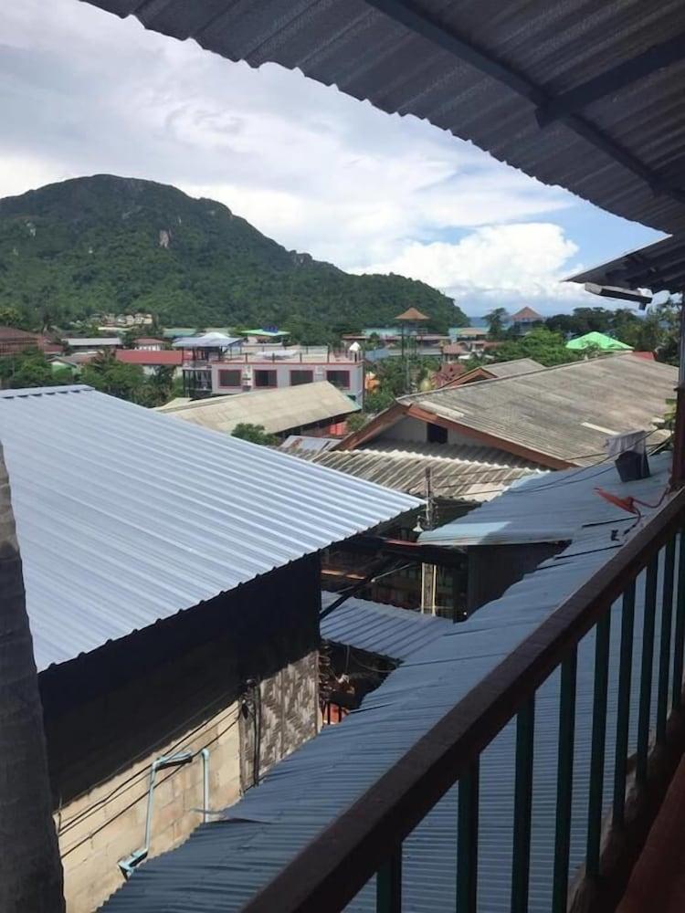 Phi Phi Scenery Guesthouse