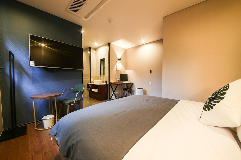 Brown Dot Hotel Yangjeong