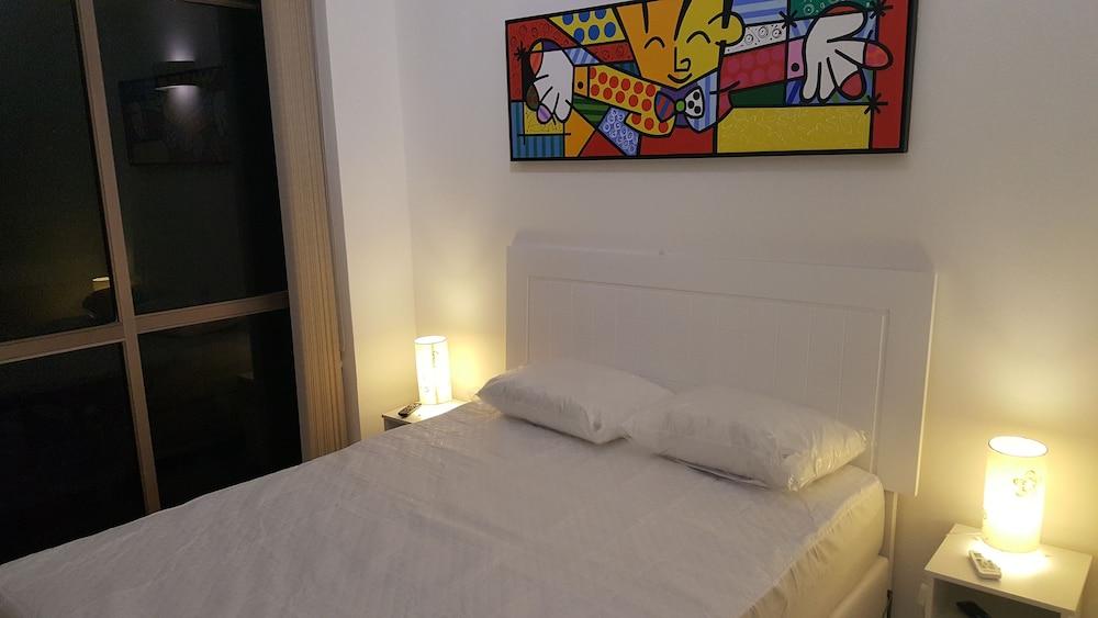 Flat Praia Barra da Tijuca Beach