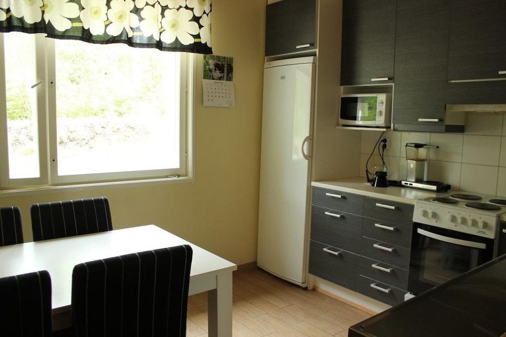 Jänisvaara Lake Cottages