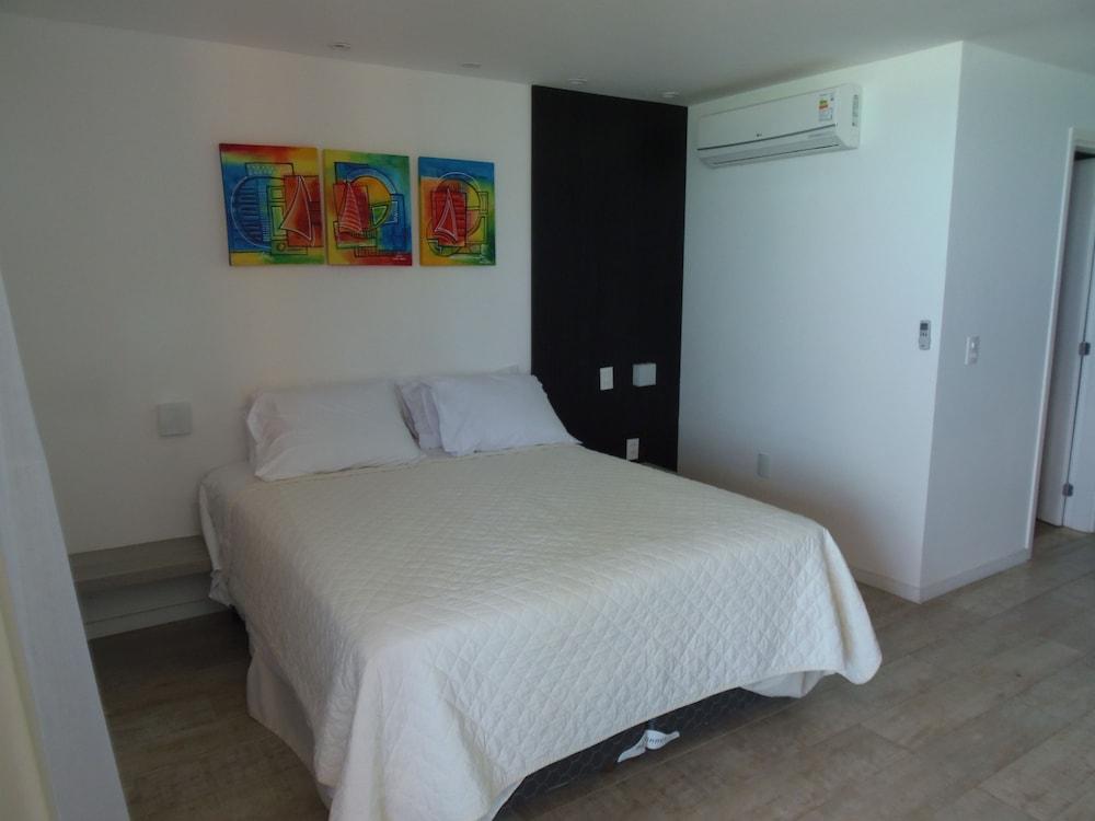 Waterfront Apart Hotel