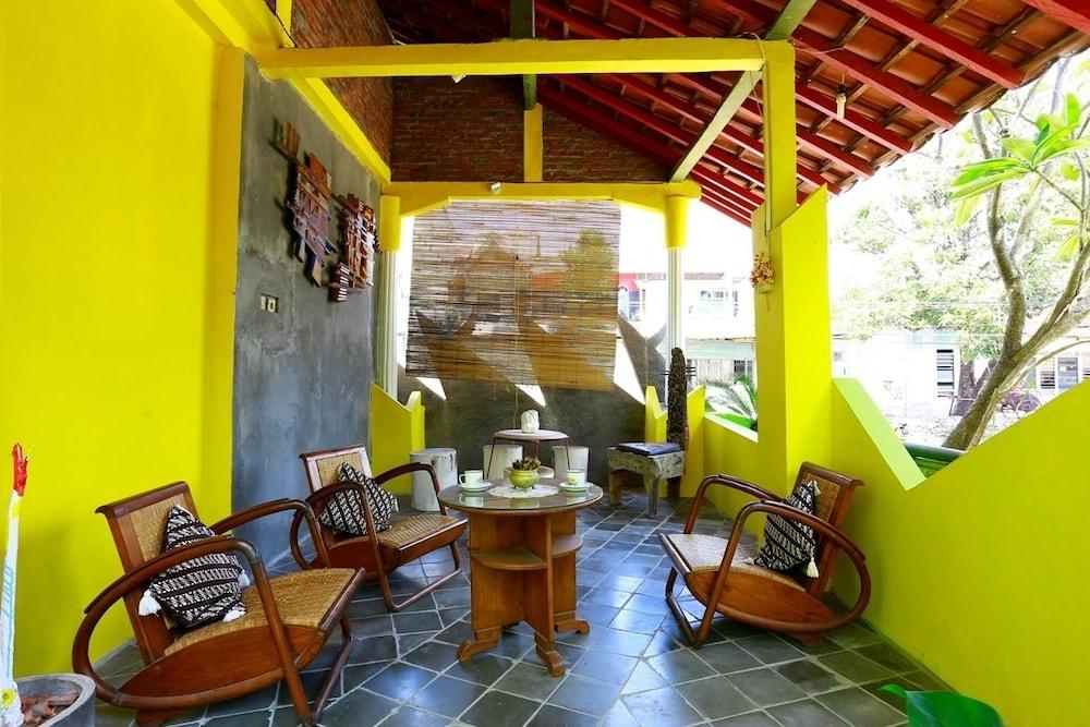 RedDoorz @ Ngampilan