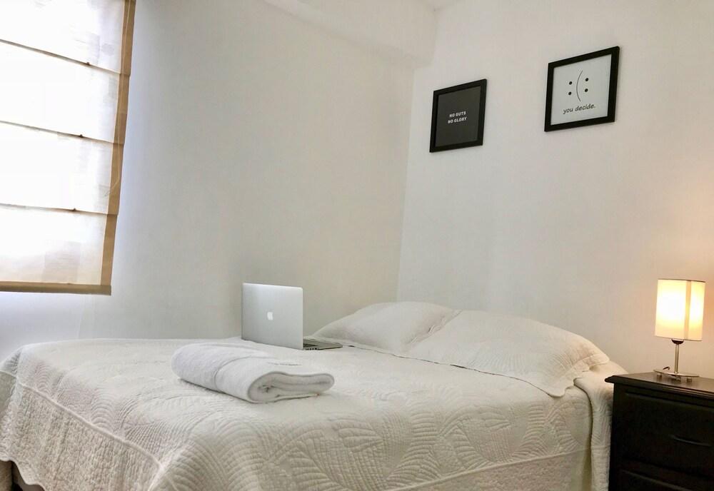 ALU Apartments - Miraflores Boardwalk