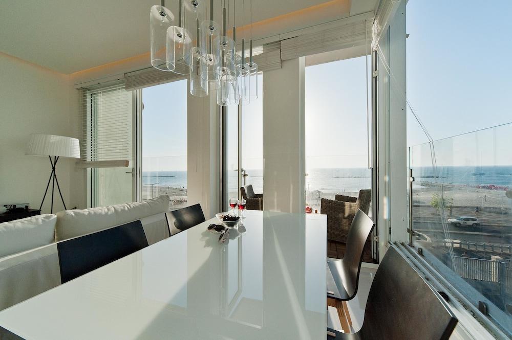 Sunset Panorama Apartment by Sea N' Rent