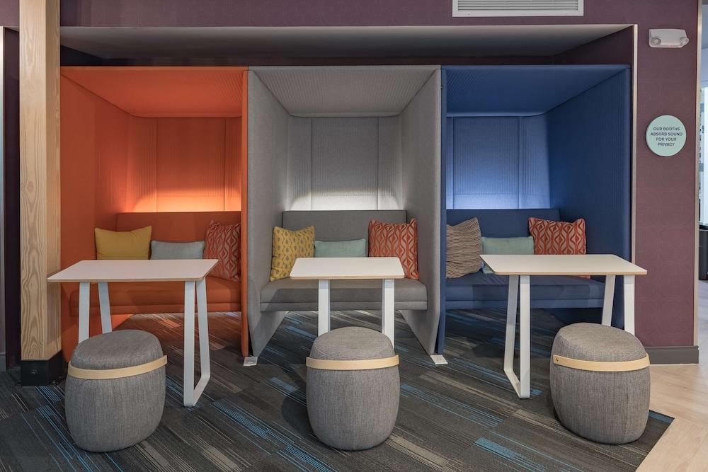 Tru by Hilton Garland Richardson