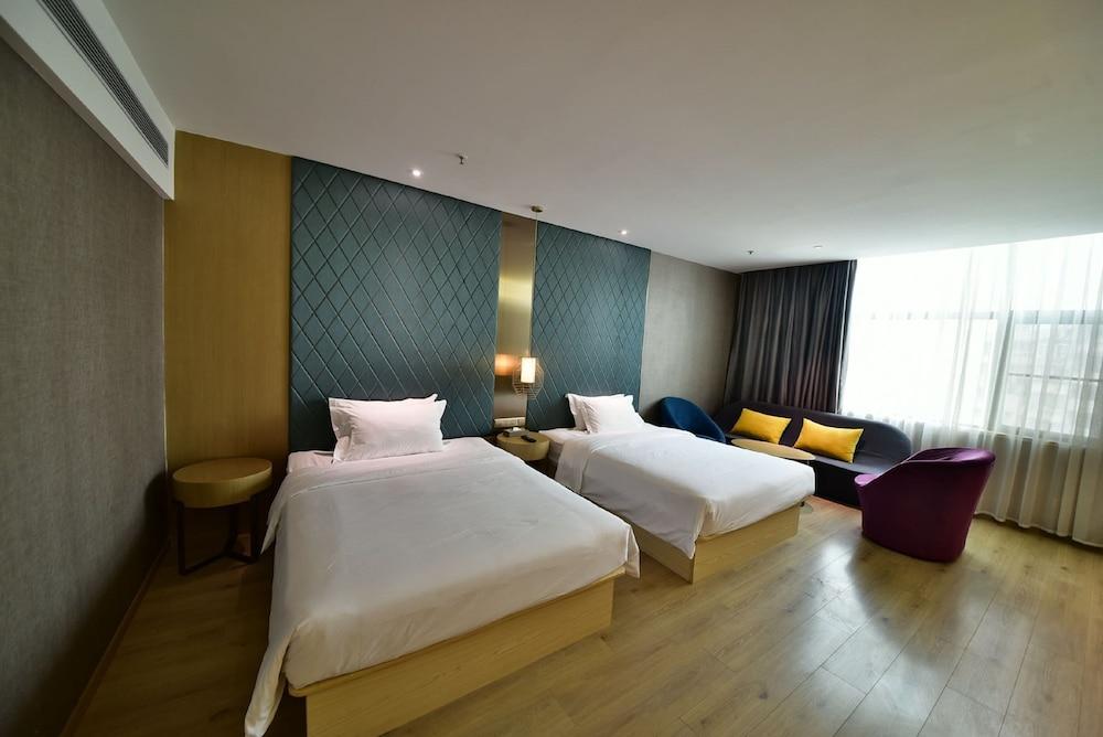ibis Styles XM Zhongshan