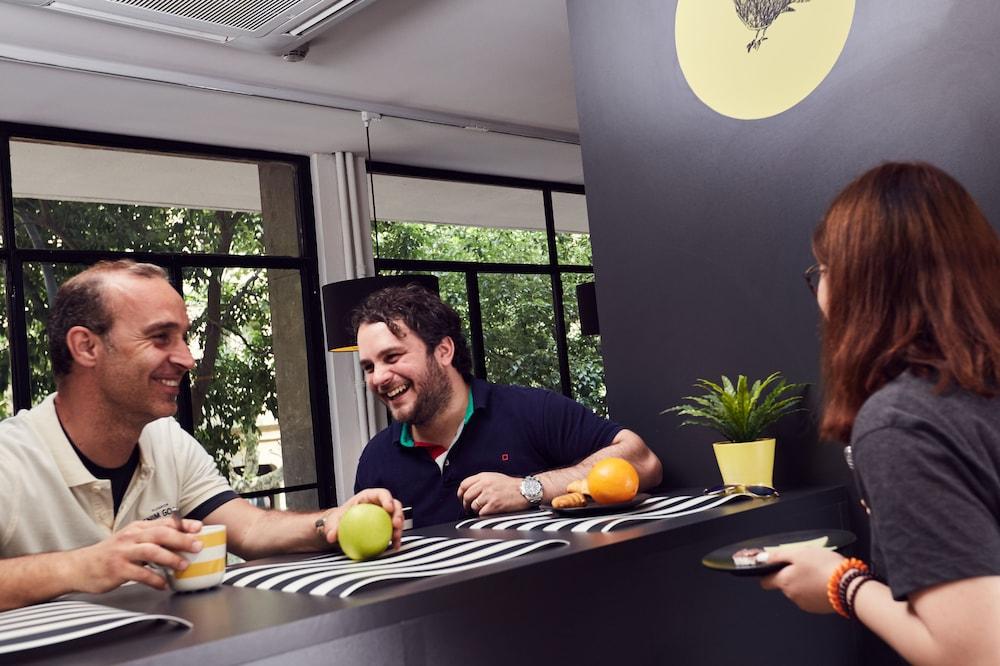 Free Hostels Barcelona