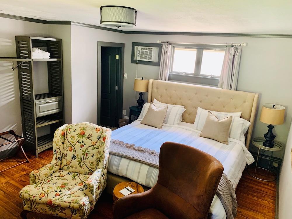 The Inn At Warm Springs