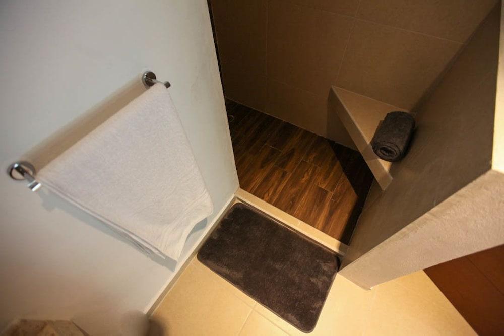 Tony Condo 2 bedroom sleeps 4