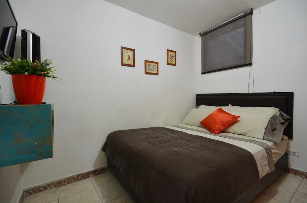 Apartamentos Amoblados de la 70