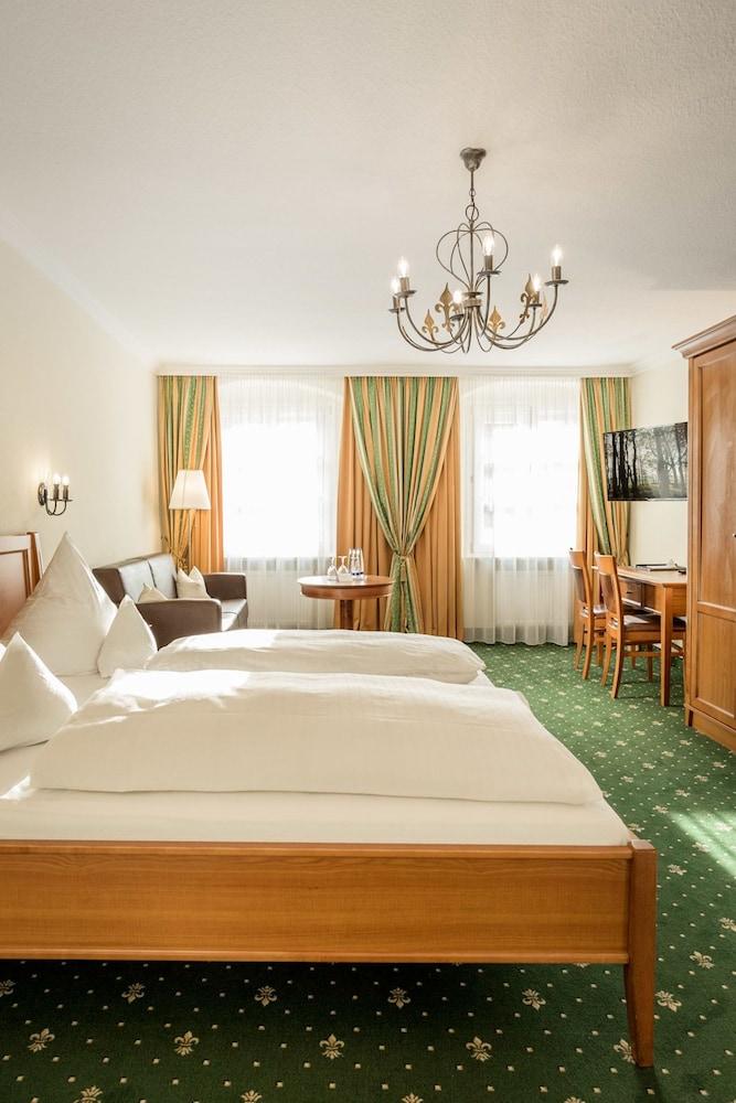 Hotel - Gasthof Höttl