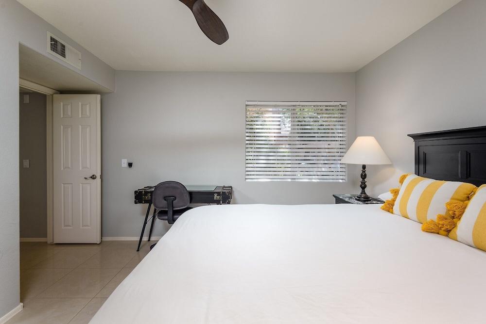 Starfire 2 Bedroom Condo by RedAwning