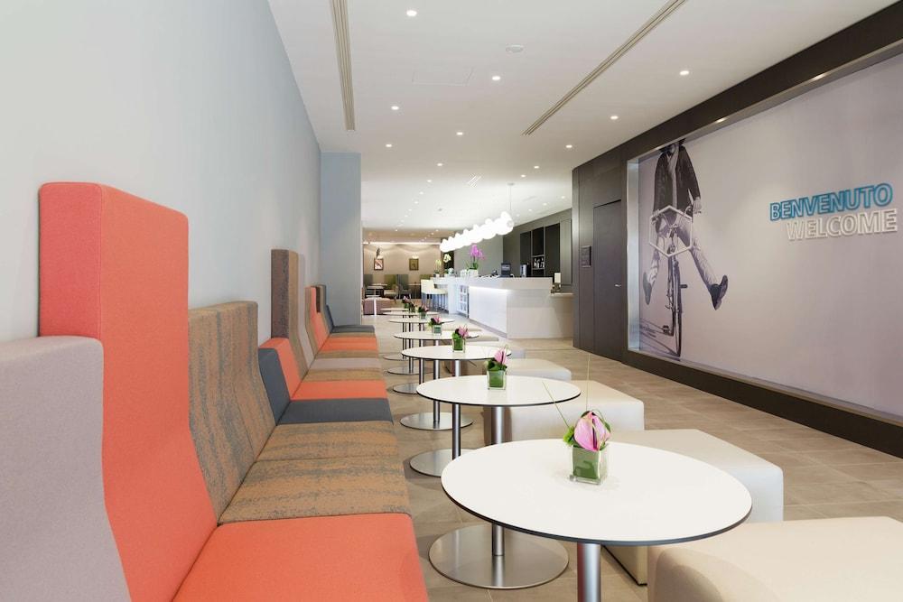 Hampton by Hilton Rome East