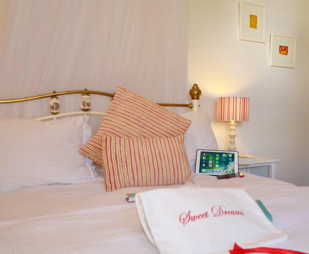 Darling Lodge Guest House