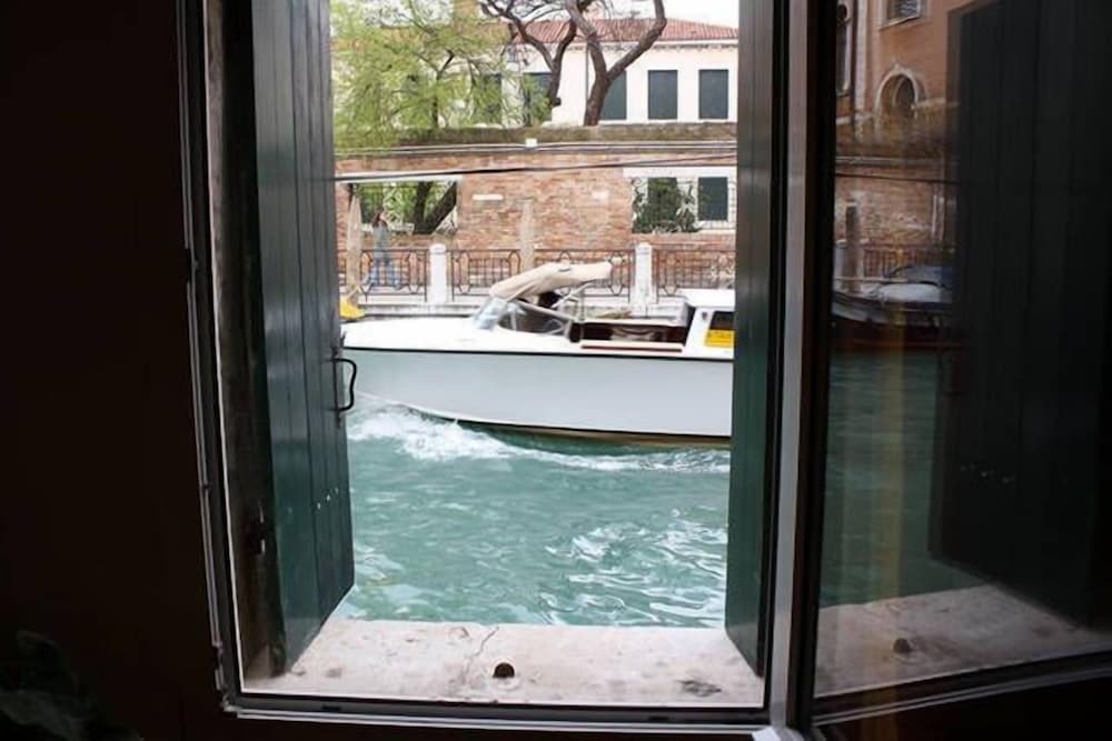 Mario Apartment 6518