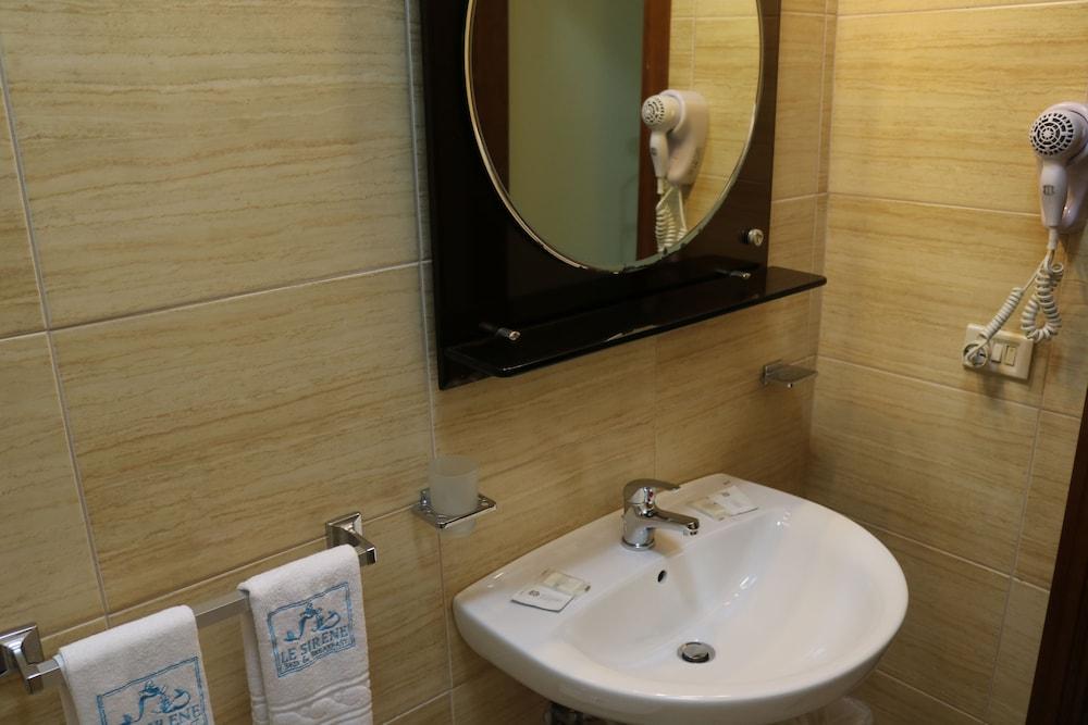 Le Sirene Bed and Breakfast