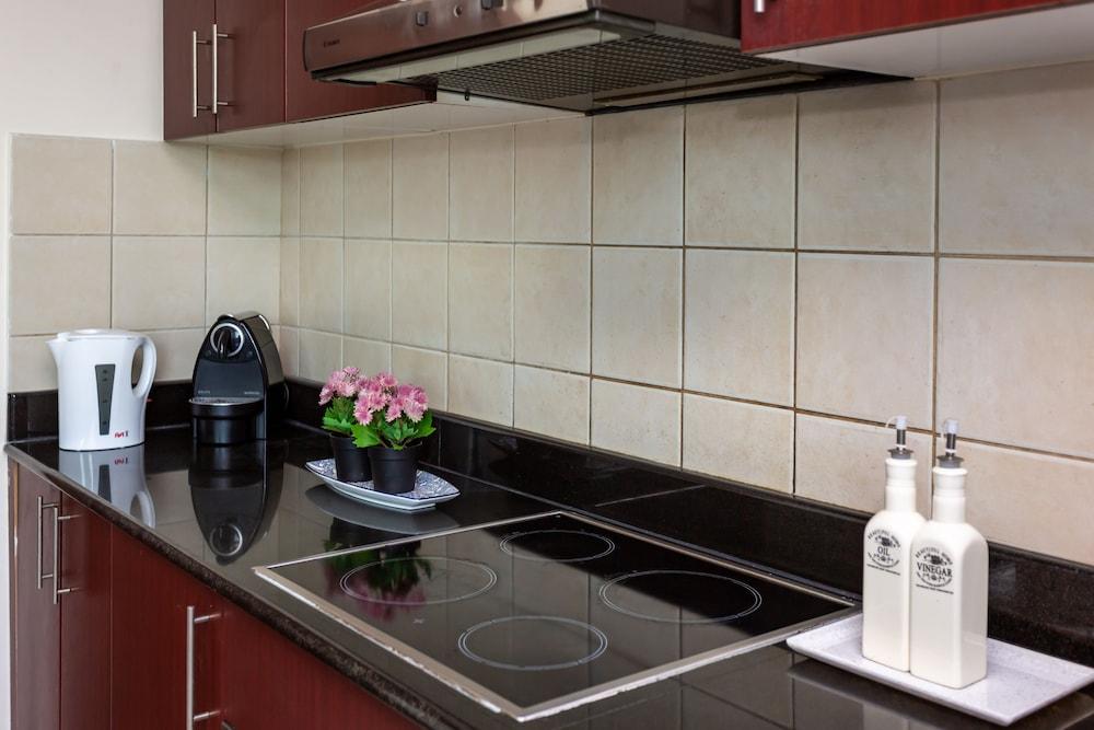 HiGuests - Time place