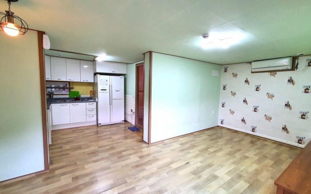 Hadong Sansuae Pension