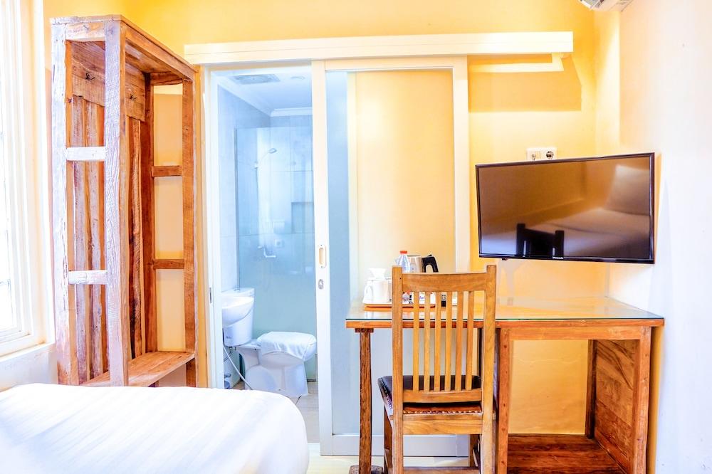 Boutique B21 Malang, Azana Hotels Collection