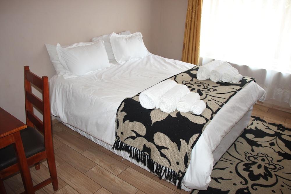 InboundOut Guest House