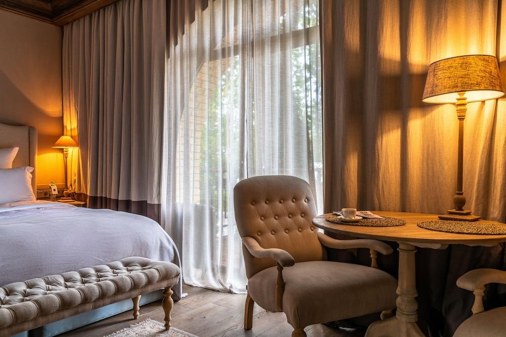 Dom 16 by Ginza Hotels