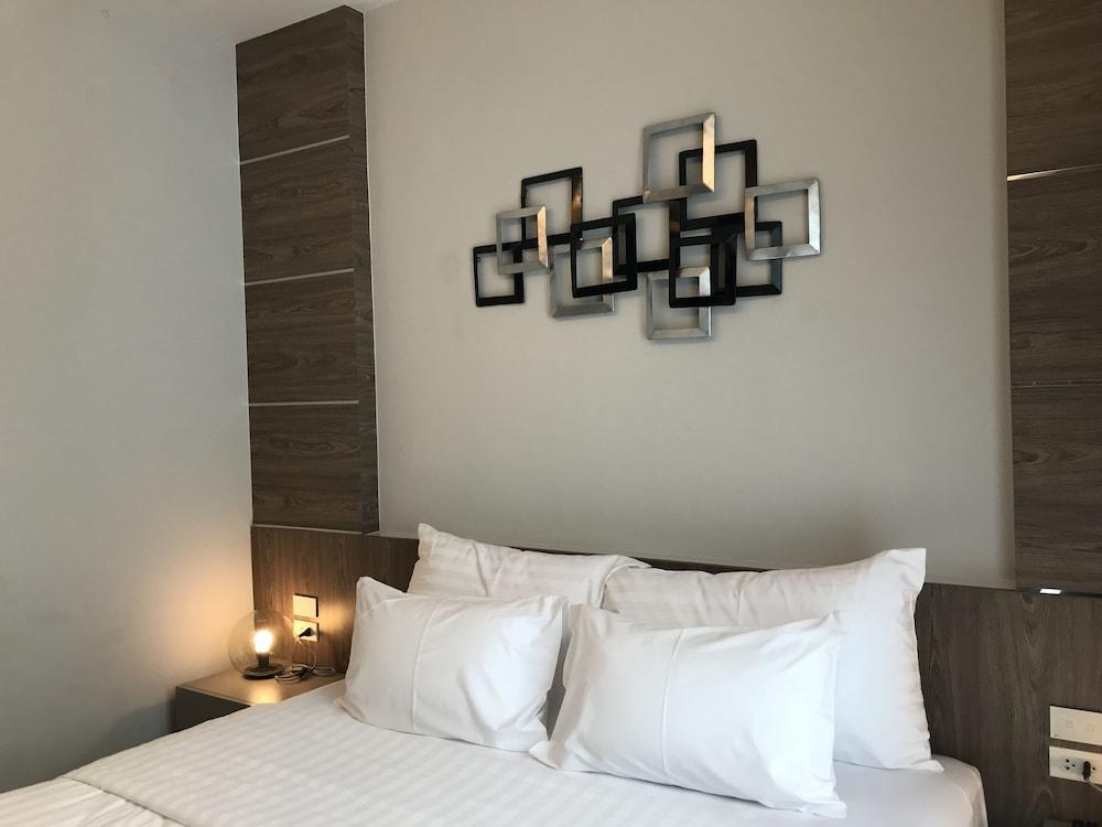 V20boutique Jacuzzi Hotel