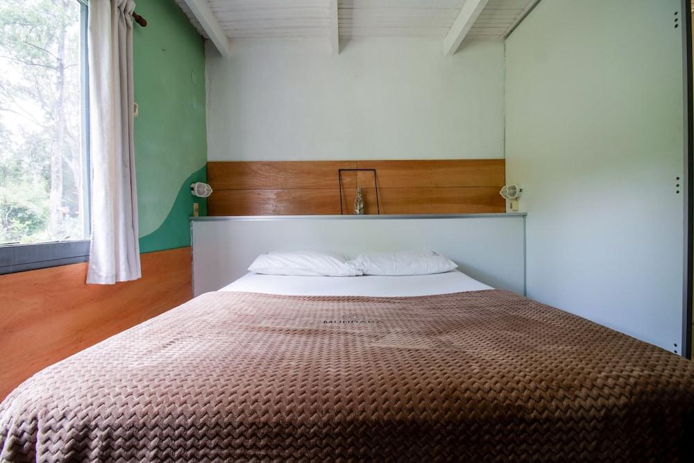 Mundaka Hostel y Bar - Adults Only