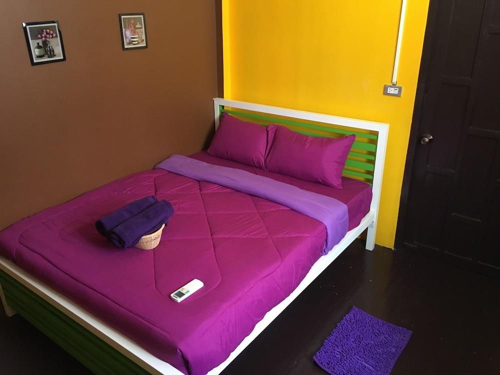 Resting Place Hostel