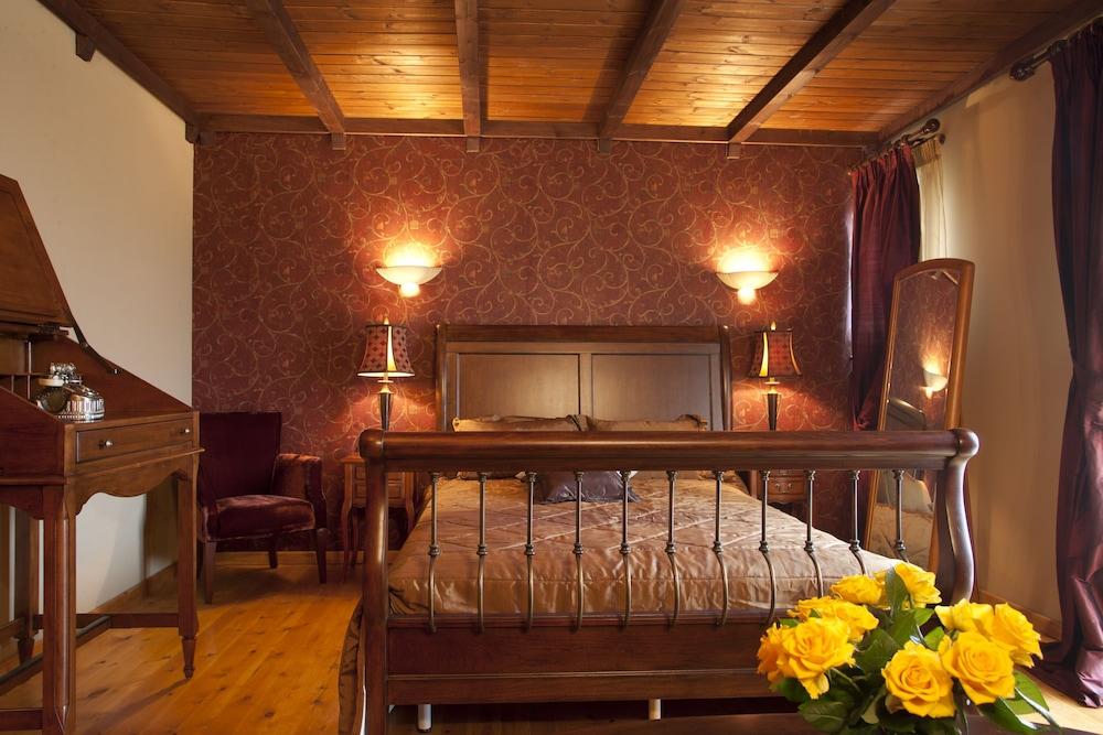 Refanidis Natural Luxury Hotel