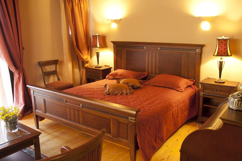 Refanidis Natural Luxury Hotel