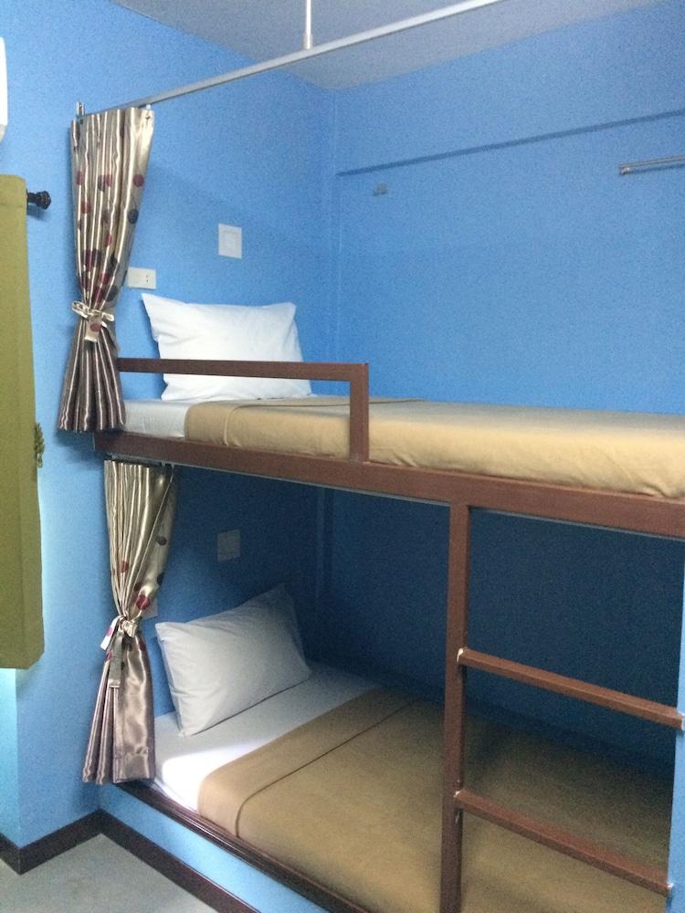 Sleep Well Hostel