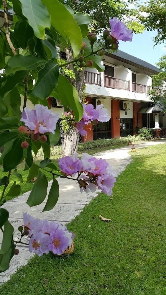 Korat Resort Hotel