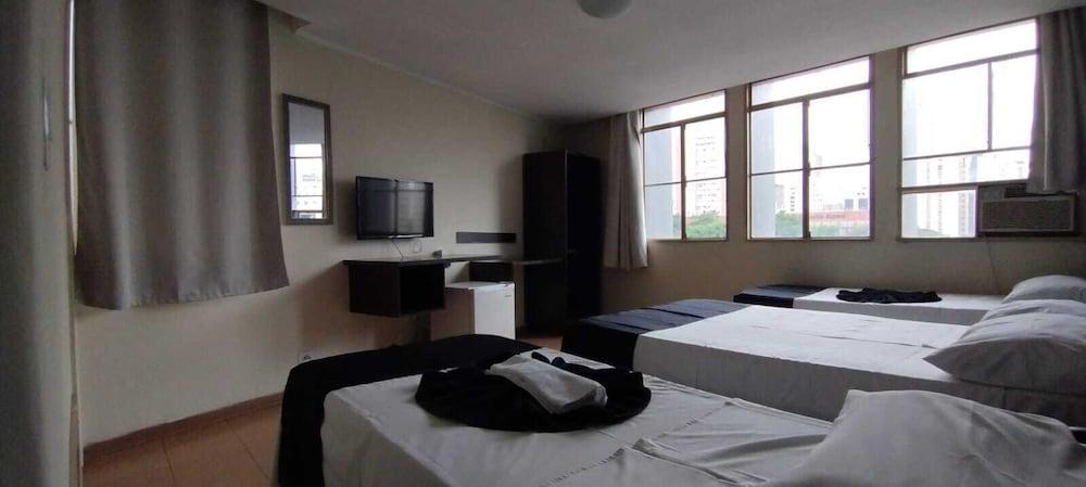 Hotel La Rocca, Goiânia