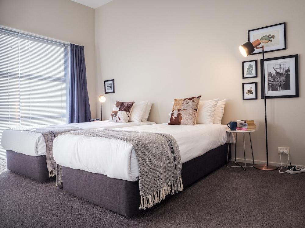 Qubehouse Holiday Homes