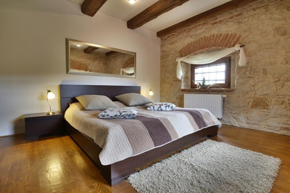 Greensgate Golf and Leisure Resort