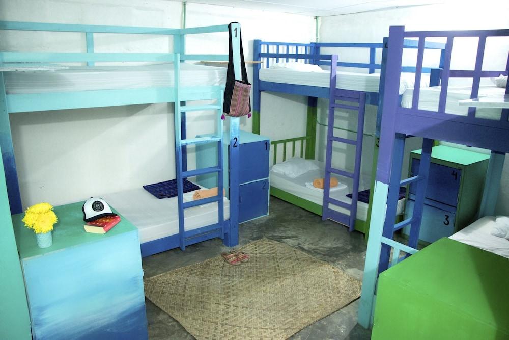 The Mermaid Hostel Downtown - Adults Only