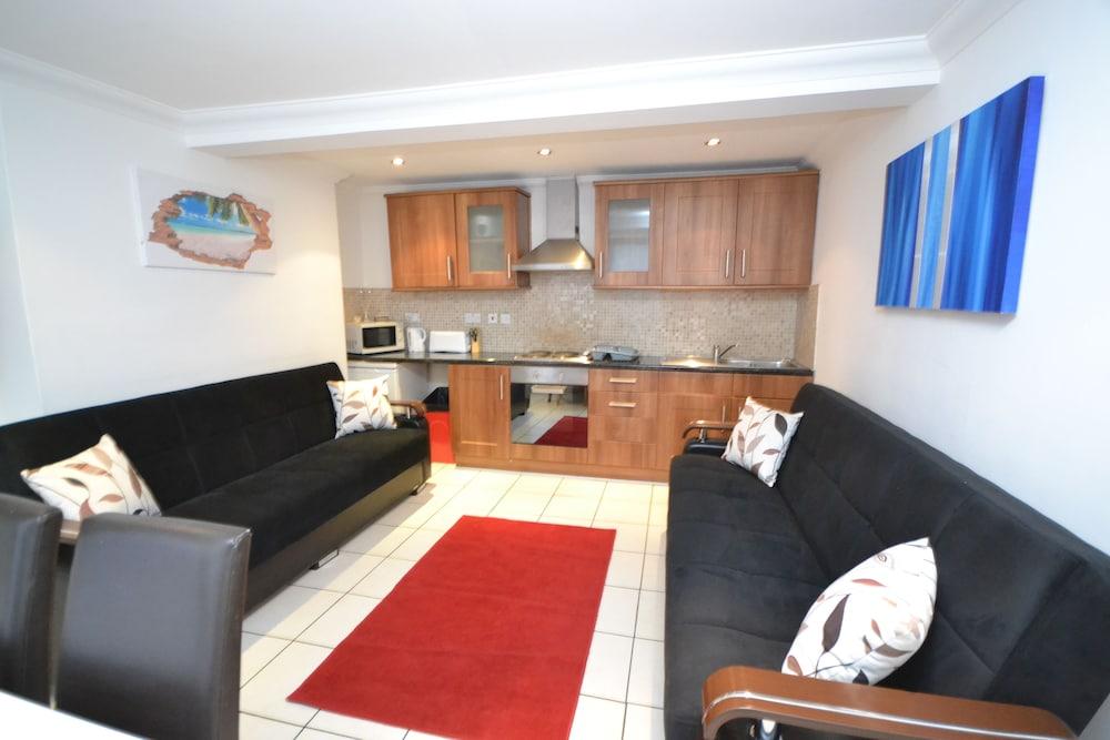 Norfolk Place Apartments