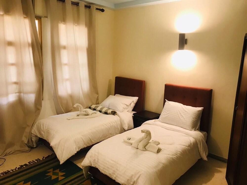 Beit Aziz Boutique Hotel