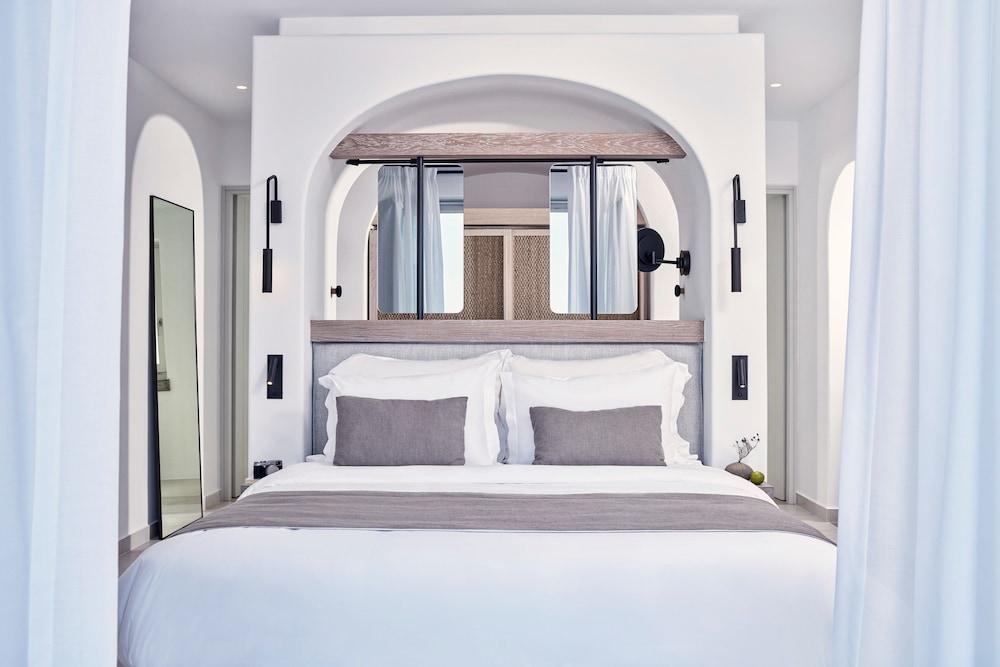 Canaves Epitome - Small Luxury Hotels of the World