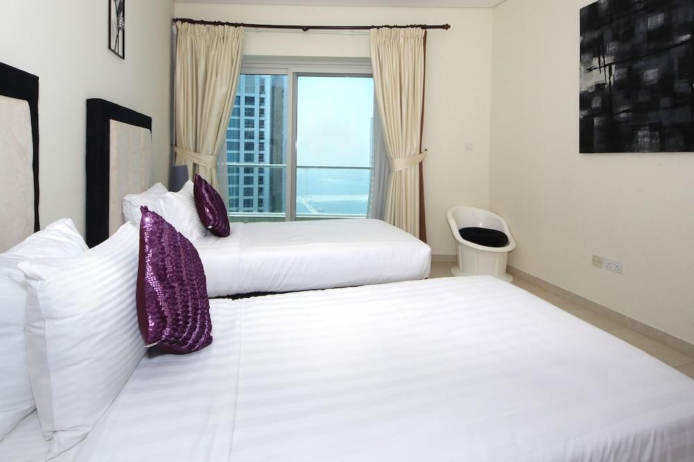 Piks Key - Dubai Marina Heights