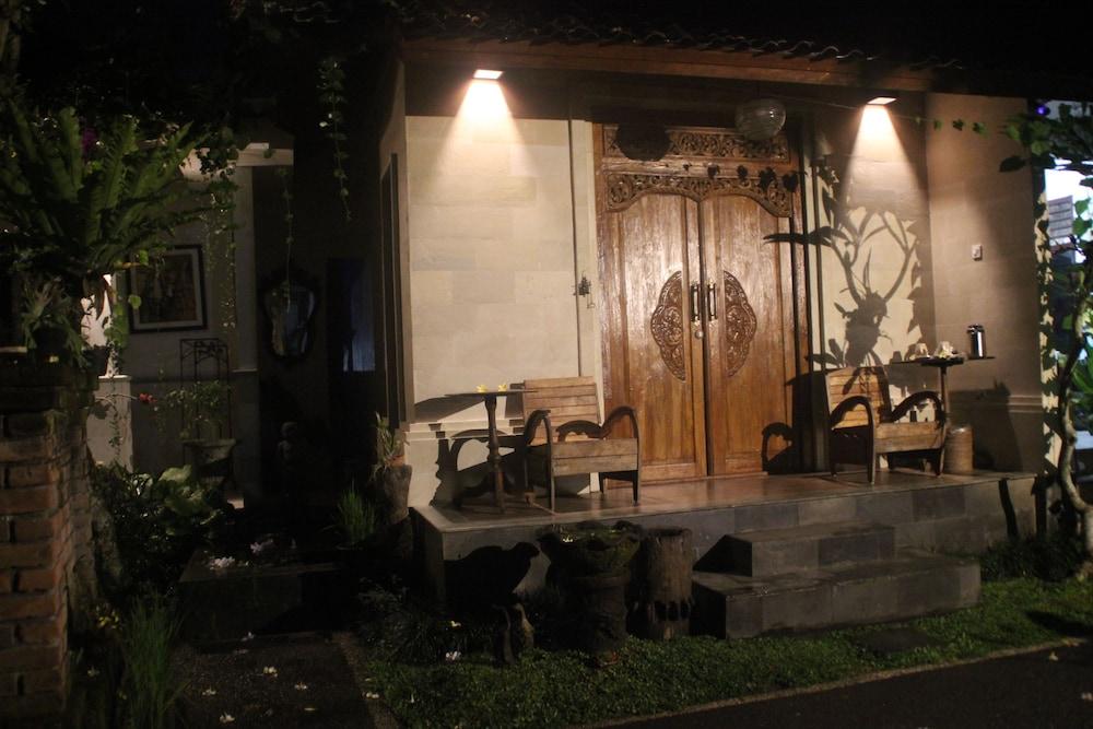 Ubud Room's B&B