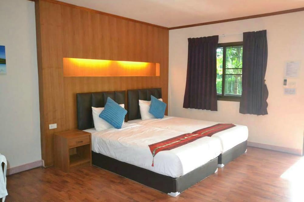 Ruenchan Resort at Khao Phanom