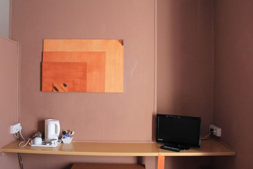 The Glastonbury Hotel