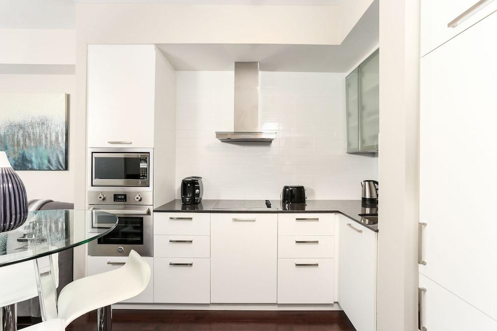 Platinum Suites - Modern Luxury High Rise Condo