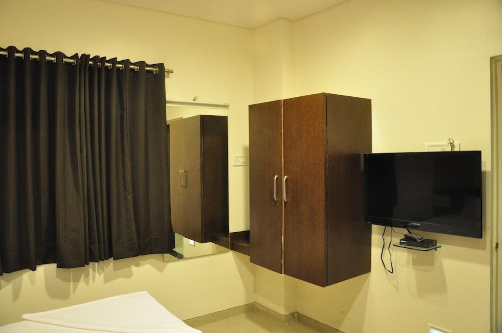 Hotel Avon Internatinal