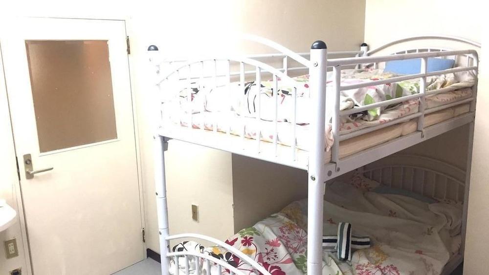 Akatsuka Go Go House - Hostel
