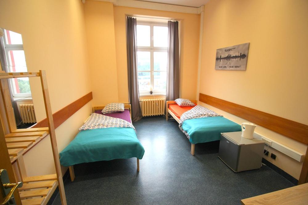 One Lucky Hostel - Old Town