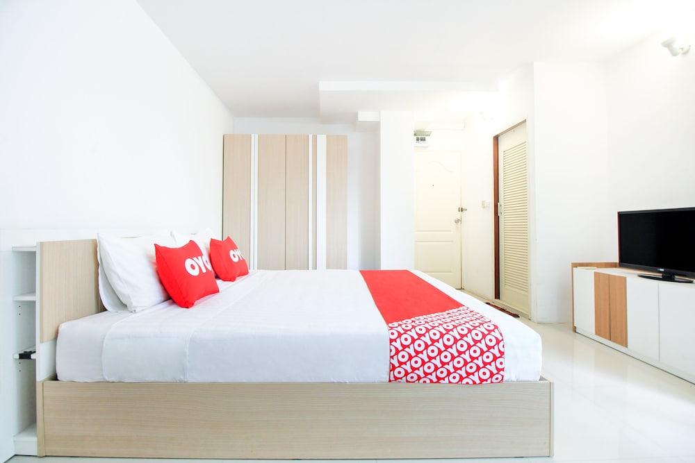 Capital O 411 Grandview Condo 15