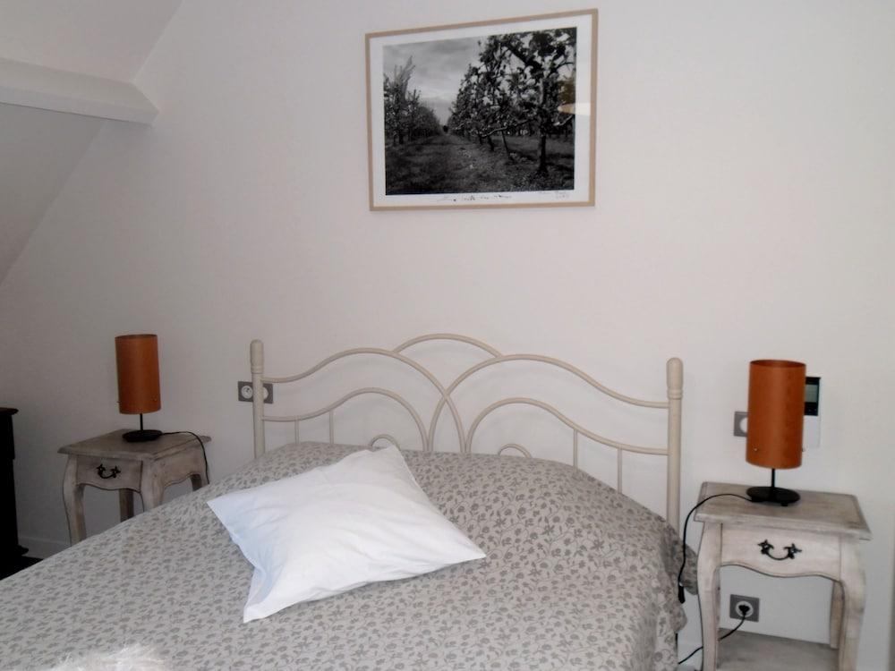 Logis Hôtel - Les Collines